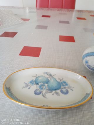 Soprammobile in ceramica limonges originale.