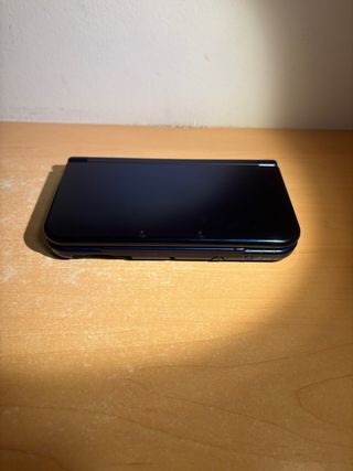 New Nintendo 3DS XL Azul Marino + Funda y Cargador