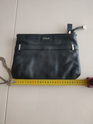 Bolso negro Tous piel cadena