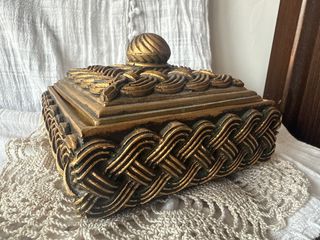 Caja joyero decorada estilo trenzado años 70