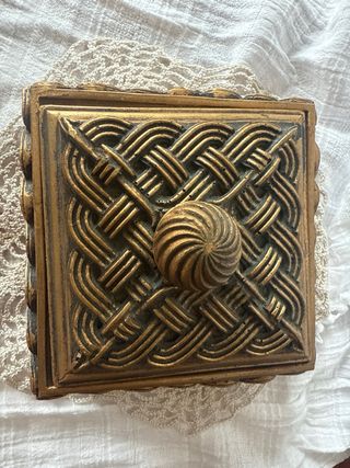 Caja joyero decorada estilo trenzado años 70