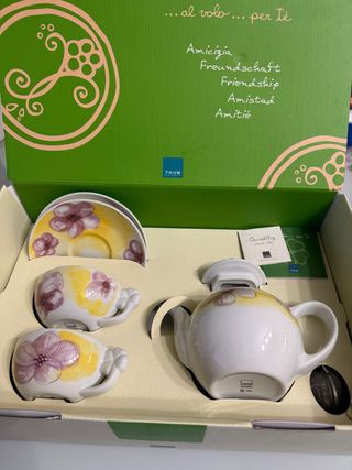 Set Thun Te e Tisane con Tazze NUOVO