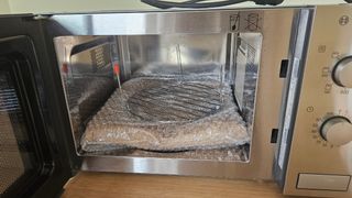 Microondas Bosch 17L Acero Inoxidable