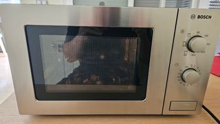 Microondas Bosch 17L Acero Inoxidable