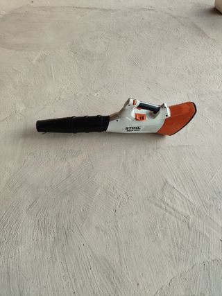 Soplador Stihl BGA 100