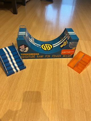 Rampa skate fingerboard miniatura