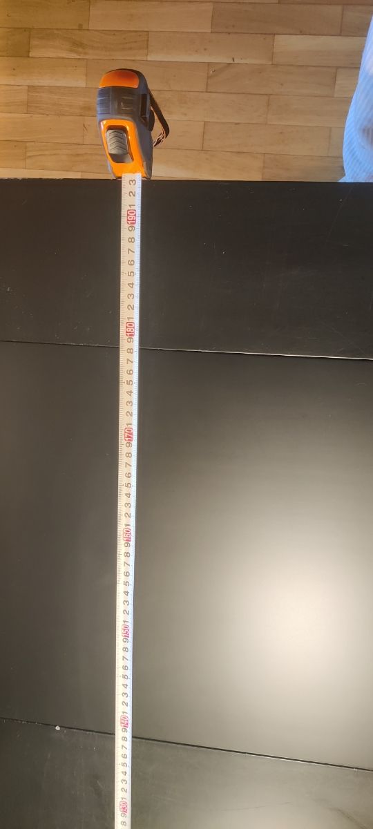 Mesa comedor negra con 4 sillas