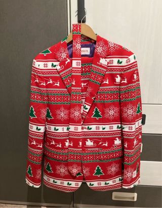 Traje Navideño Rojo con Estampado Festivo