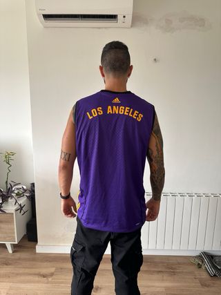 Camiseta Adidas Lakers Edición Limitada