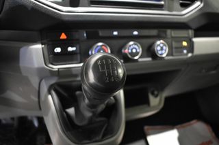 Volkswagen Crafter FURGÓN 35 L3H2 2.0 TDI 140 CV BUSINESS LINE