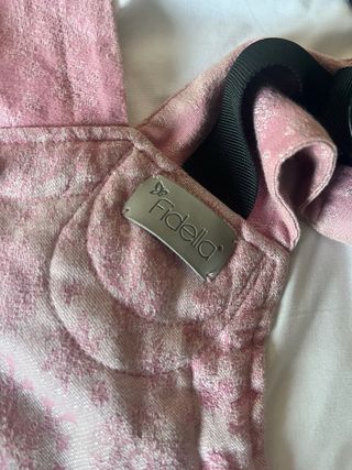 Mochila Portabebés Fidella Toddler Rosa