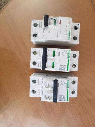 Interruptores Schneider Electric (3uds)