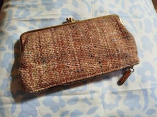 Monedero de tela con cremallera