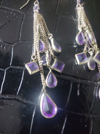 Pendientes largos plata y morado