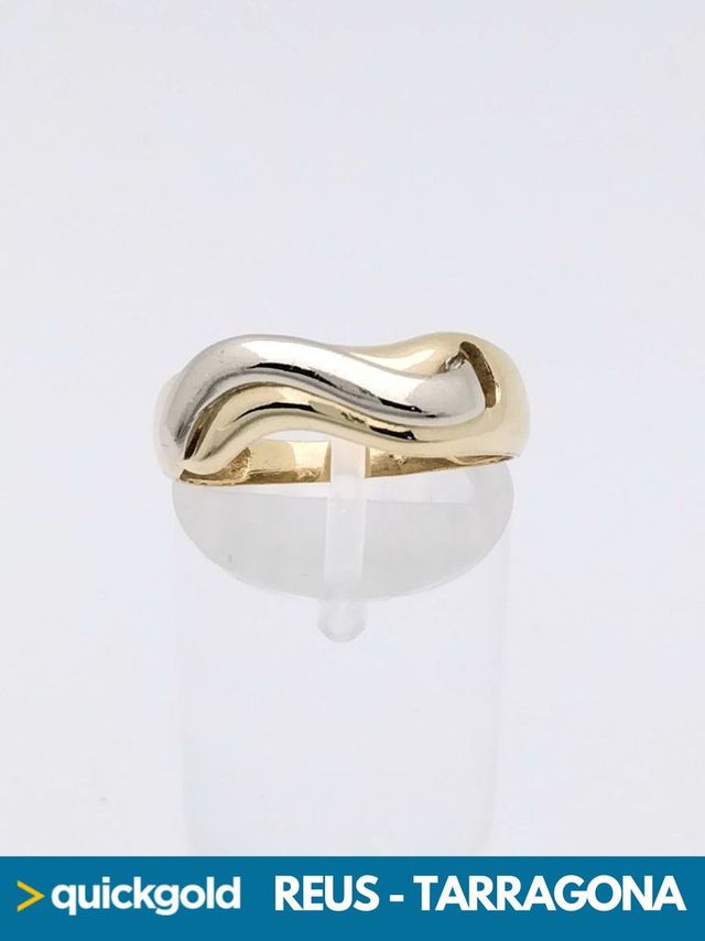 035-01-00436 ANILLO ORO DE 18K ONDAS T16