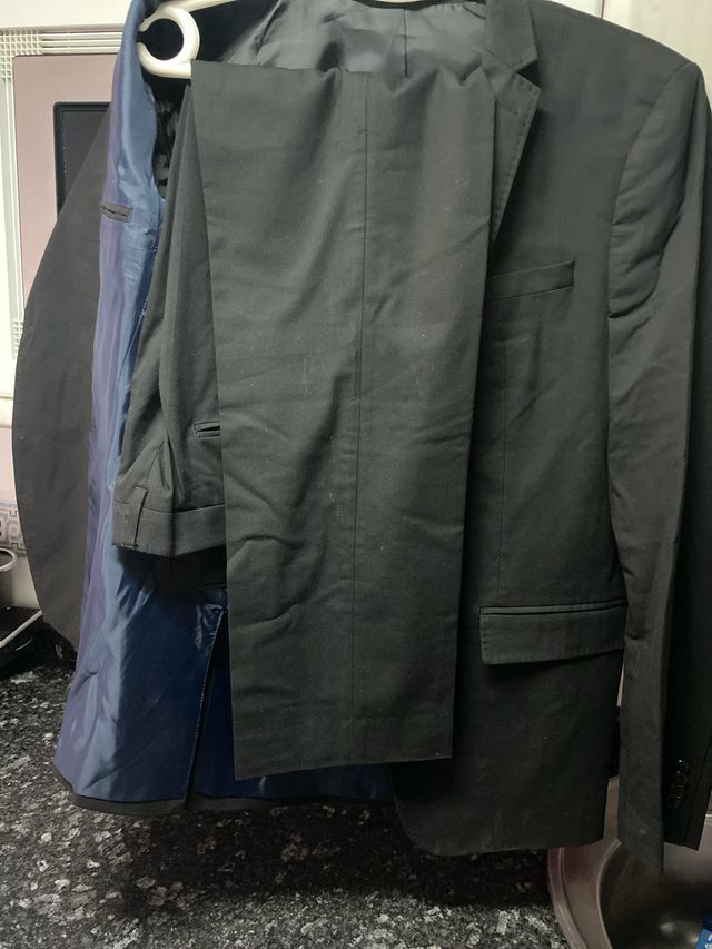 Traje de caballero negro