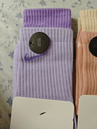 Calcetines Nike Talla Única Rosa y Morado