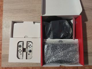 Pack Nintendo Switch OLED Blanca + Accesorios