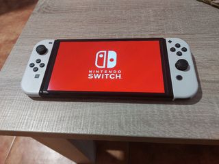 Pack Nintendo Switch OLED Blanca + Accesorios