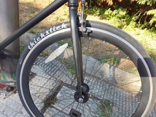 Bicicleta urbana de paseo Fixie Fuji Declaration