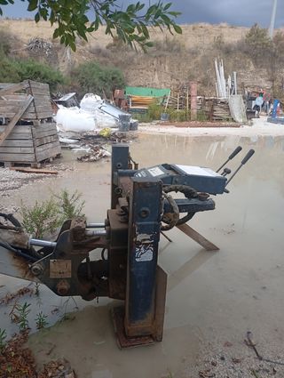 Brazo retroexcavadora Bobcat 553
