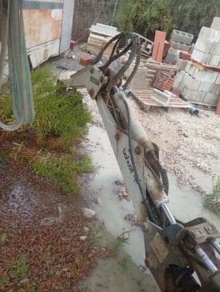 Brazo retroexcavadora Bobcat 553