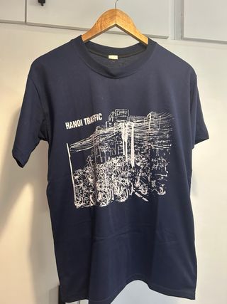 Camisetas varias de diferentes estilos y lugares