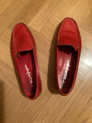 Mocasines rojos El Corte Inglés talla 36