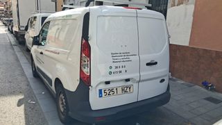 Ford Transit Courier 2014