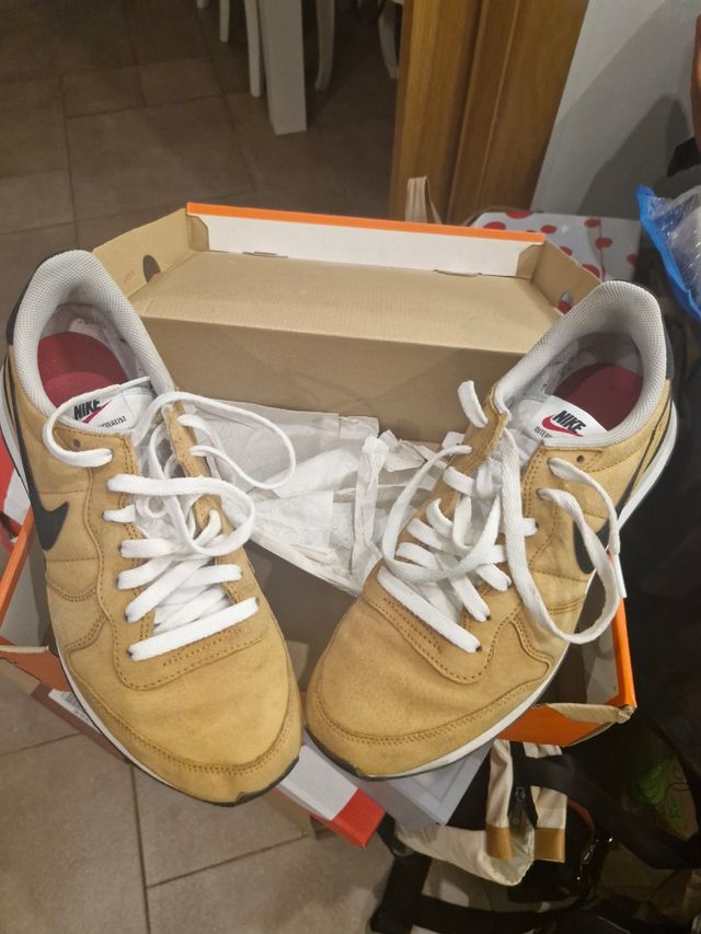 Zapatillas de vestir en perfecto estado