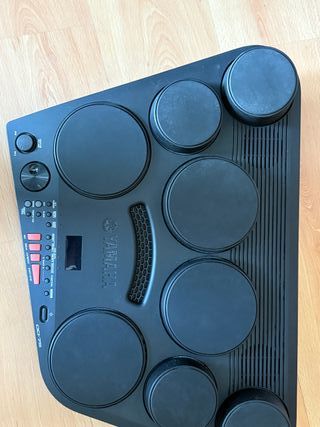 Batería Electrónica Yamaha DD-75 + Pie de Caja