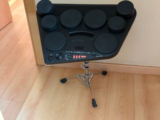 Batería Electrónica Yamaha DD-75 + Pie de Caja
