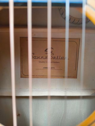 Guitarra Soundstation