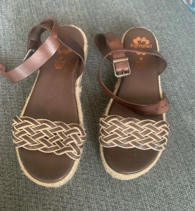 Sandalias Porronet Piel Trenzada Beige Marrón
