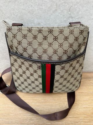 Bolso bandolera con estampado