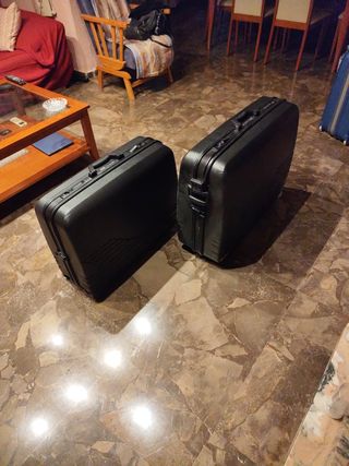 Juego de 2 maletas rígidas negras