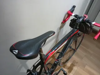 Bicicleta de carbono Merida scultura 5000.