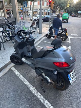 Piaggio 500 LT del 2013, recién pasada la ITV 2027