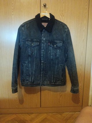 Cazadora Levis vaquera con borrego