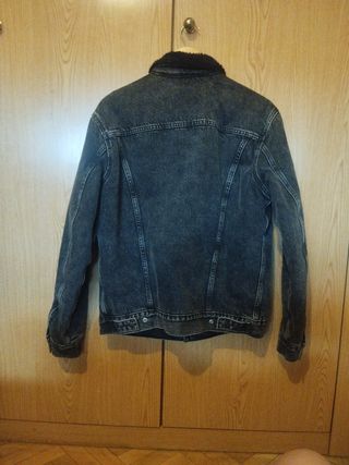 Cazadora Levis vaquera con borrego