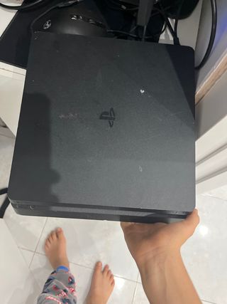 PS4 (PlayStation 4) Negra