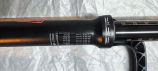 Rock Shox Yari Charger RC 
