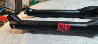 Rock Shox Yari Charger RC 
