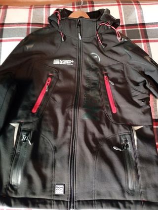 Cazadora Geographical Norway Negra
