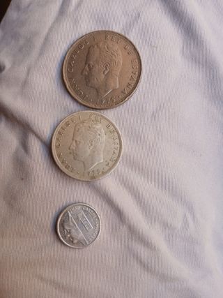 Monedas Carlos I Rey de España 1975