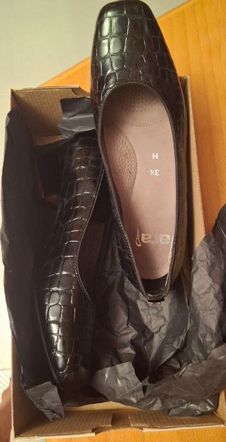 Zapatos Mujer Negros Marca Ara