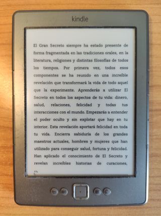 e-Book Amazon Kindle 4a generación + Regalo
