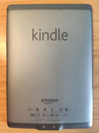 e-Book Amazon Kindle 4a generación + Regalo