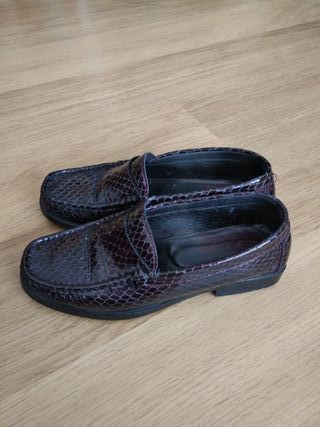 Mocasines de piel efecto serpiente