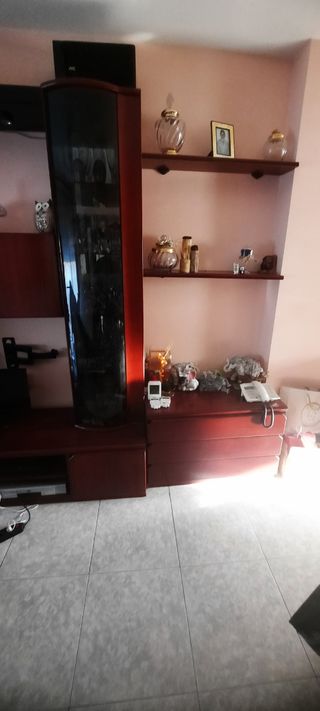 Muebles Comedor: Bufet, Mesa y Vitrinas